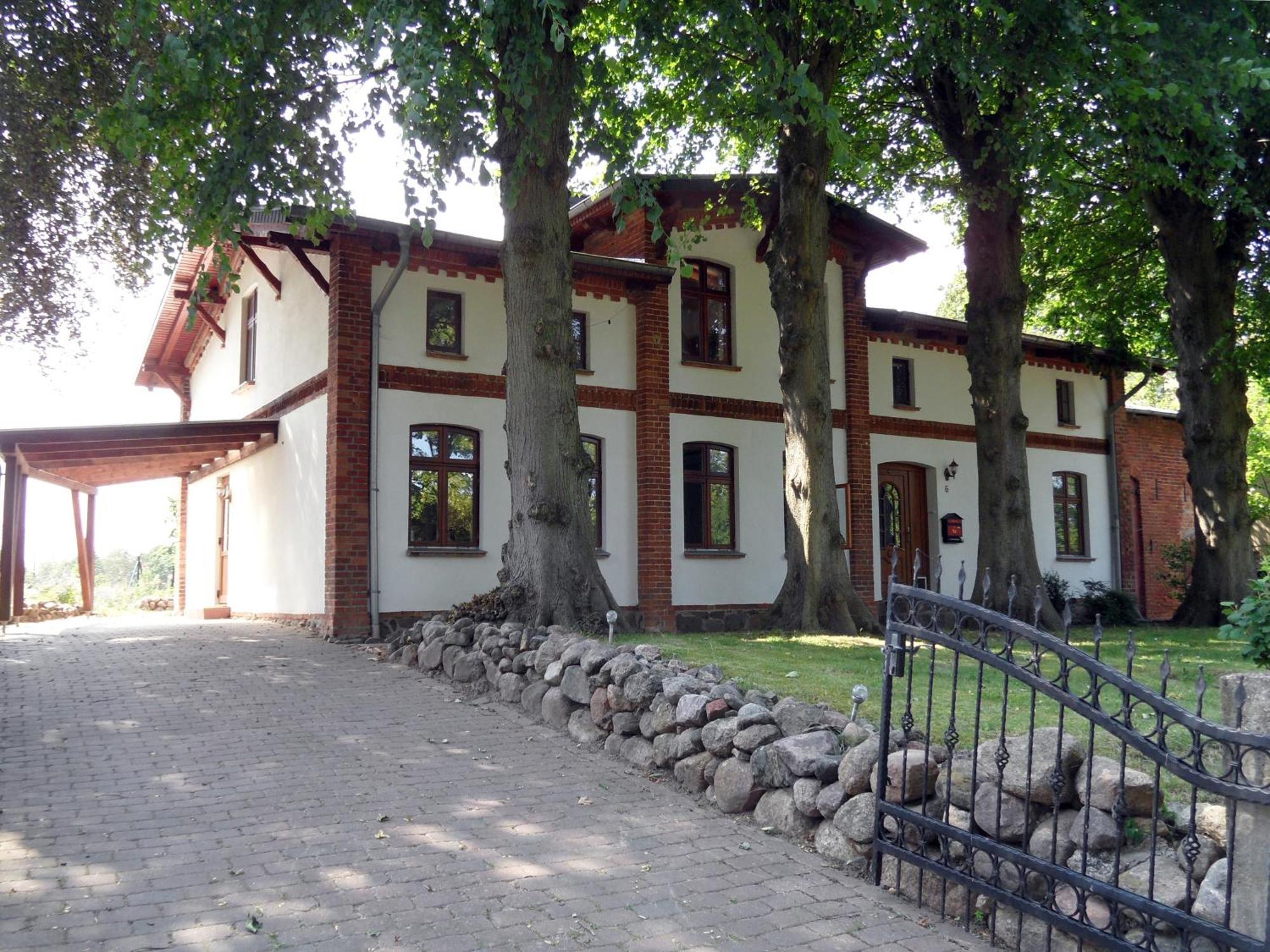 Komfortable Ferienwohnung "Vier Linden", Ruhige Doerfliche Lage, 20 Min Zur Kueste Kirch Mulsow 外观 照片